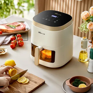 Nồi Chiên Không Dầu Bear QZG-F15E3 - Hàng Quốc Tế 7