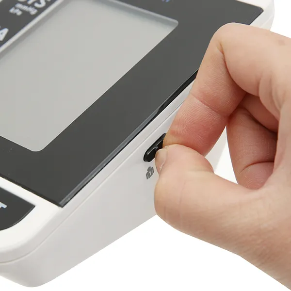 Máy Đo Huyết Áp Bắp Tay KACHI BLS2009A