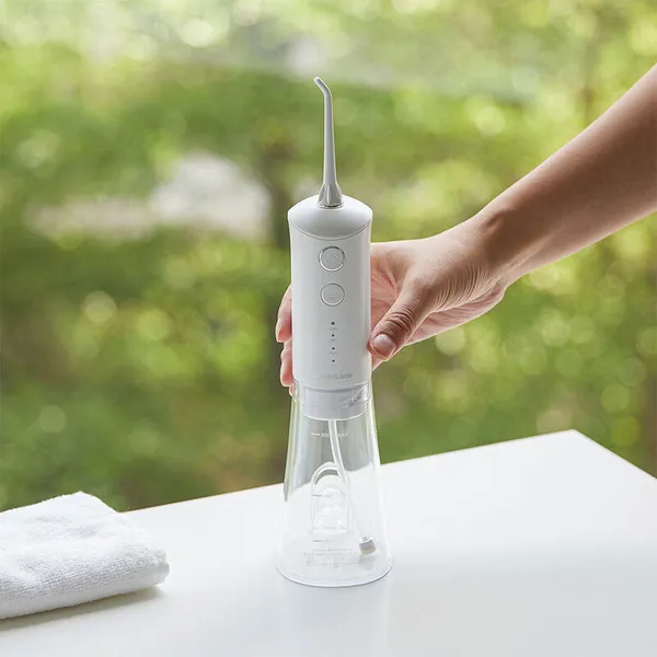 Máy Tăm Nước LocknLock ENR164WHT