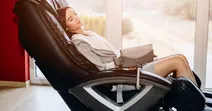 B&agrave; bầu ngồi ghế massage được kh&ocirc;ng?