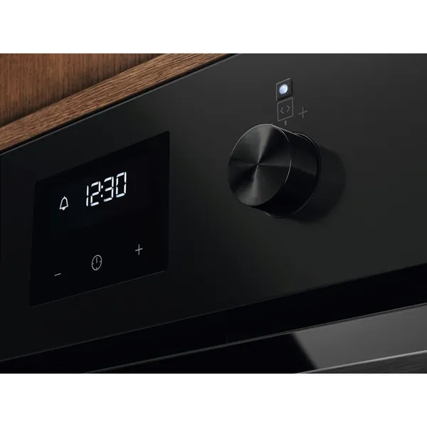 Lò Nướng Âm Tủ Electrolux KOIGE00H2 72 Lít