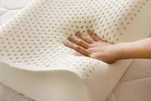 Đ&aacute;nh gi&aacute; nệm cao su nh&acirc;n tạo c&oacute; tốt hay kh&ocirc;ng