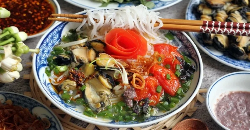 Cách nấu bún ốc giòn ngon, đậm đà với các nguyên liệu dễ tìm
