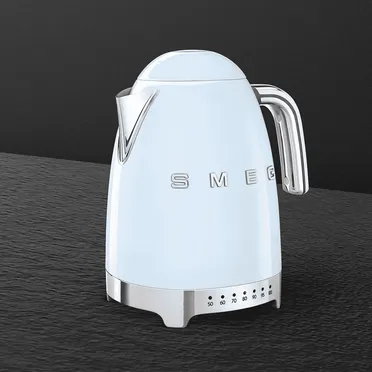 Ấm Đun Siêu Tốc Có Nhiệt Độ Smeg KLF04PBEU Màu Xanh Lam 3