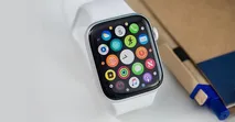 Tư vấn n&ecirc;n mua Apple Watch nào được đ&aacute;nh gi&aacute; cao?