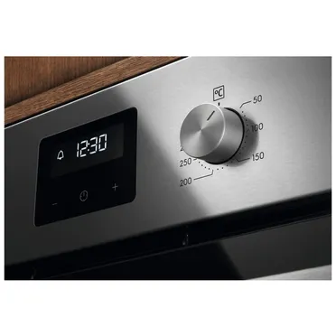 Lò Nướng Âm Electrolux KODGE70X 72 Lít 1