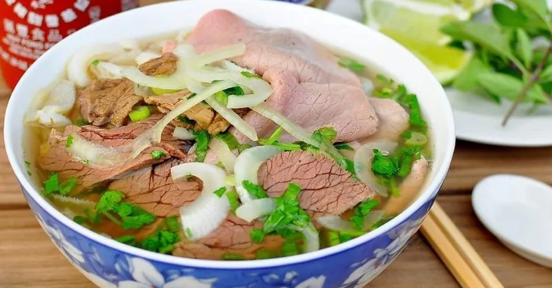 Cách nấu phở bò bằng gói gia vị ngon chuẩn vị, tiện lợi