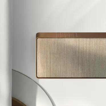 Loa Bluetooth B&O Beosound Stage Bronze 5