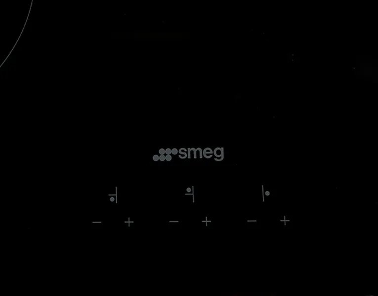 Bếp Điện SMEG SE363ETB