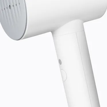 Bàn Ủi Hơi Nước Cầm Tay Panasonic NI-GHD021WRA 2