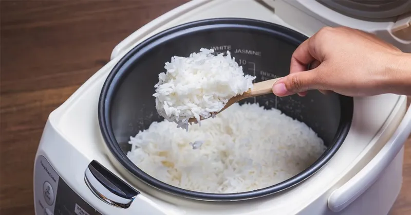 Nên mua nồi cơm điện hãng nào được đánh giá cao hiện nay