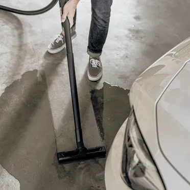 Máy Hút Bụi Khô Và Ướt Karcher WD 3 S V-17/4/20 (YSY) *EU 5