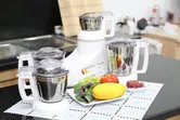 TOP 10 m&aacute;y xay sinh tố được đ&aacute;nh gi&aacute; cao m&ugrave;a Tết m&agrave; bạn kh&ocirc;ng n&ecirc;n bỏ qua