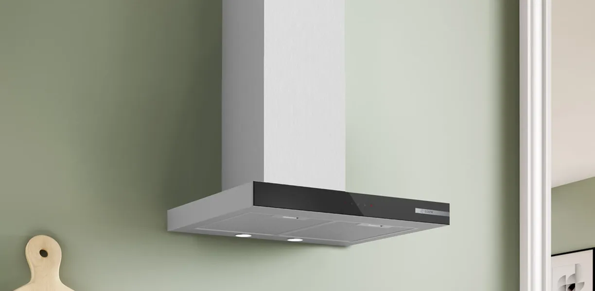 Máy Hút Mùi Áp Tường Bosch DWB67BK61T