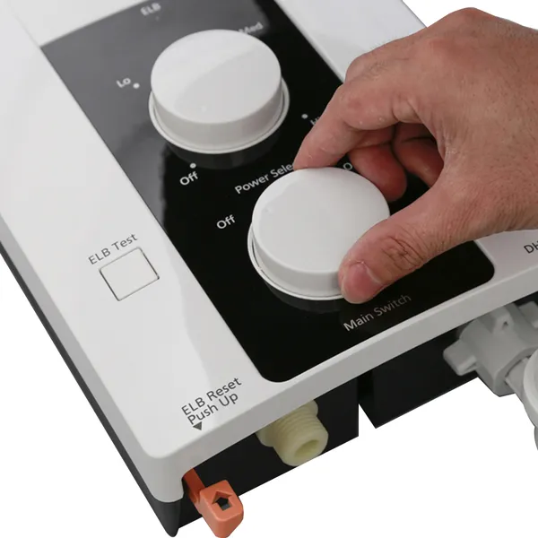 Máy Nước Nóng Trực Tiếp Panasonic DH-3RP2VK 3.5KW