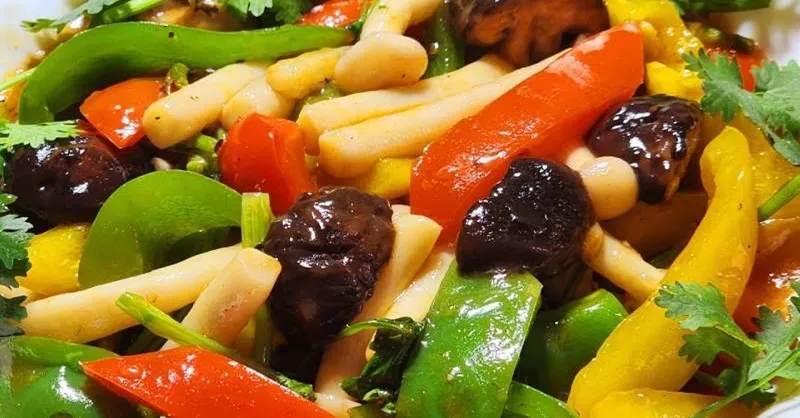 2 cách làm nấm tuyết xào chay giòn ngọt, tròn vị cho ngày chay