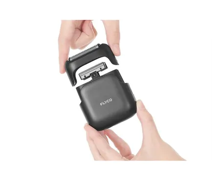 Máy Cạo Râu Điện Flyco FS685VN Màu Đen 7