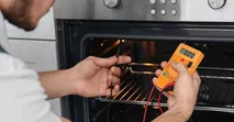 7 nguy&ecirc;n nh&acirc;n khiến l&ograve; nướng bị nhiễm điện v&agrave; c&aacute;ch khắc phục