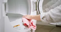 Hướng dẫn c&aacute;ch vệ sinh m&aacute;y sấy Candy ngay tại nh&agrave;, dễ thực hiện