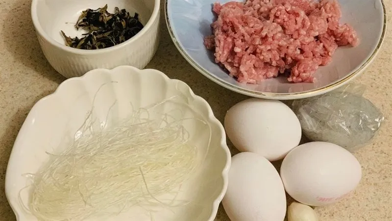 Khám phá cách làm chả thịt heo trứng muối béo ngậy, đổi vị