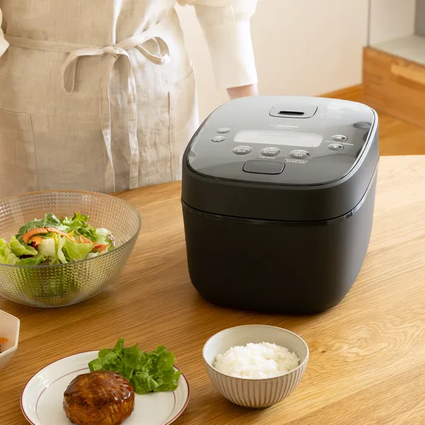 Nồi Cơm Điện Tử Cao Tần Zojirushi NW-QAQ10