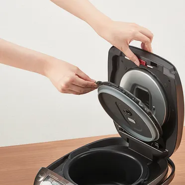 Nồi Cơm Điện Tử Cao Tần Áp Suất Tiger JPK-W18W 1.8 Lít - Nhật Bản 4