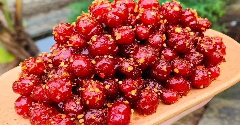 Cách làm mứt chùm ruột dẻo ngon, không chảy nước, ăn là ghiền!