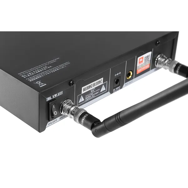 Micro Không Dây Và Bộ Thu Phát JBL VM200