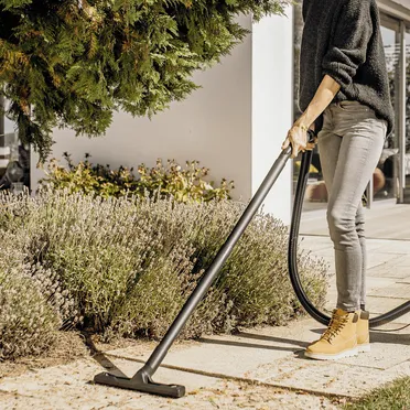 Máy Hút Bụi Khô Và Ướt Karcher WD 3 S V-17/4/20 (YSY) *EU 9