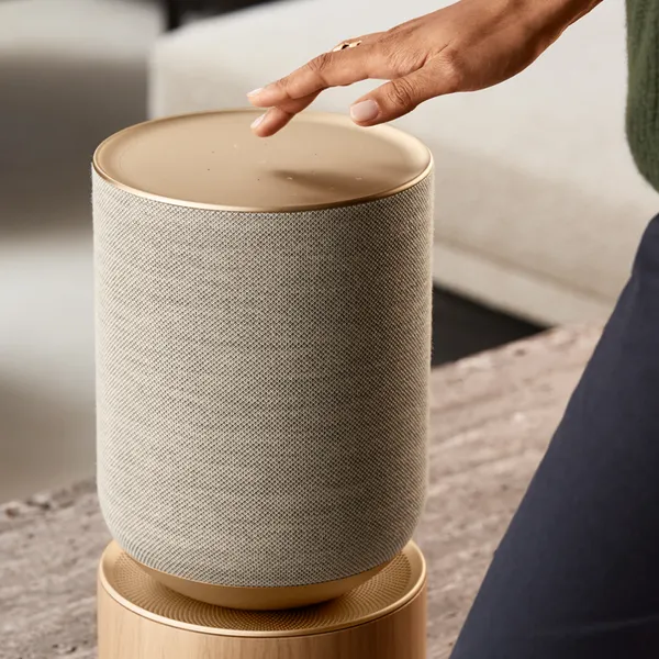 Loa Bluetooth B&O Beosound Balance Natural