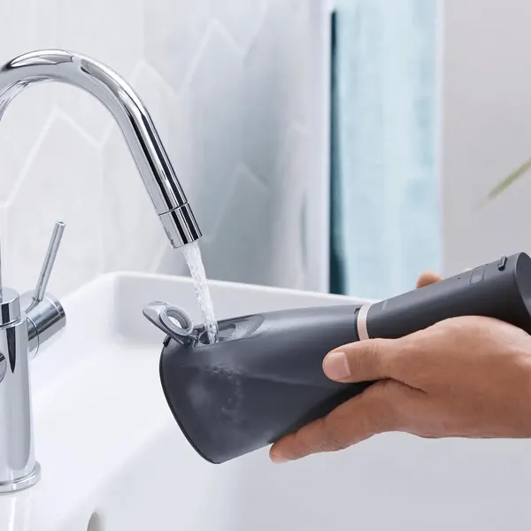 Máy Tăm Nước Panasonic EW-DJ86-K442