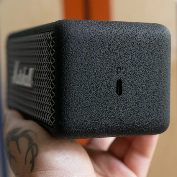 Loa Bluetooth Marshall Emberton Black&Brass