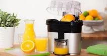 Những l&yacute; do n&ecirc;n chọn mua m&aacute;y vắt cam