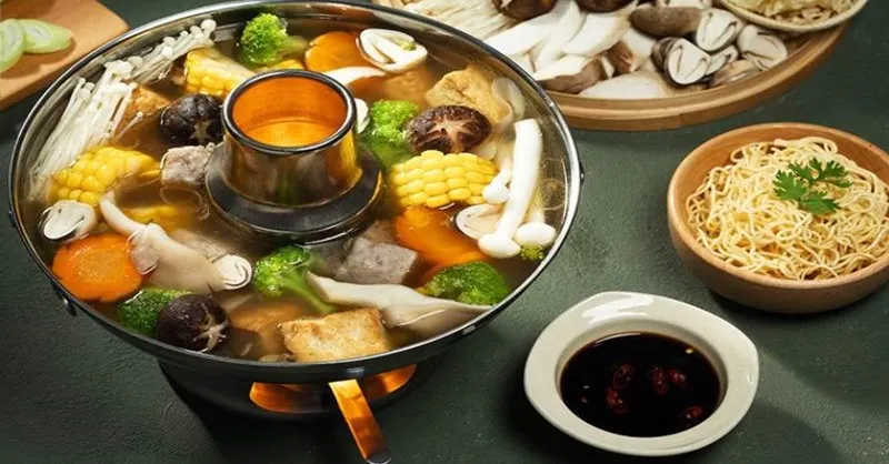Cách làm lẩu nước mía rau củ chay thanh đạm, ngọt tự nhiên