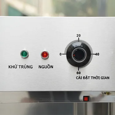 Tủ Sấy Chén Bát Tiệt Trùng Dung Tích Lớn Fujihome DD300A 1