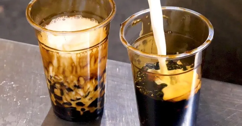 Cách làm trà sữa trân châu đường đen ngon chuẩn vị tại nhà