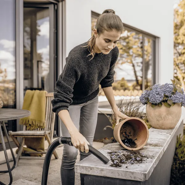 Máy Hút Bụi Khô Và Ướt Karcher WD 3 S V-17/4/20 (YSY) *EU