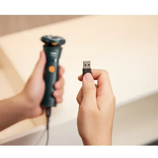 Máy Cạo Râu Khô Và Ướt Philips S1882/00