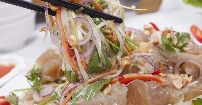 3 Cách làm gỏi gân bò giòn ngon tại nhà ai ăn cũng thích