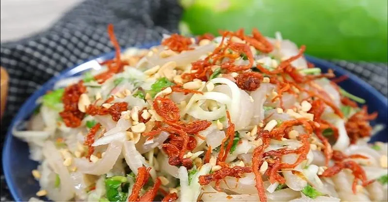 Cách làm gỏi đu đủ da heo giòn ngon, chua cay đậm đà