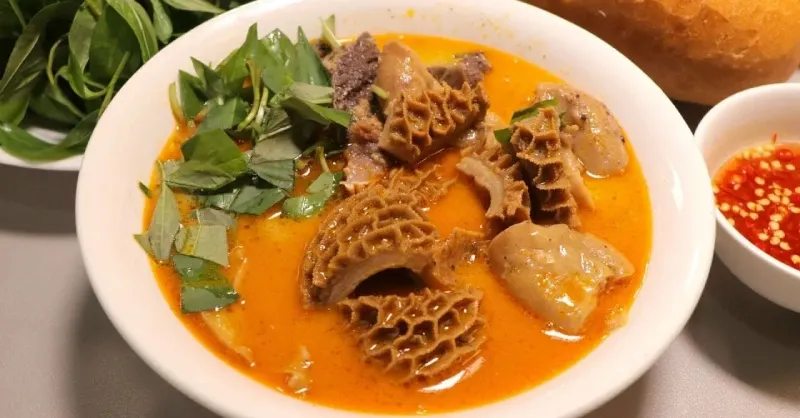 Cách làm phá lấu bò thơm béo, đậm đà chuẩn vị Sài Gòn tại nhà