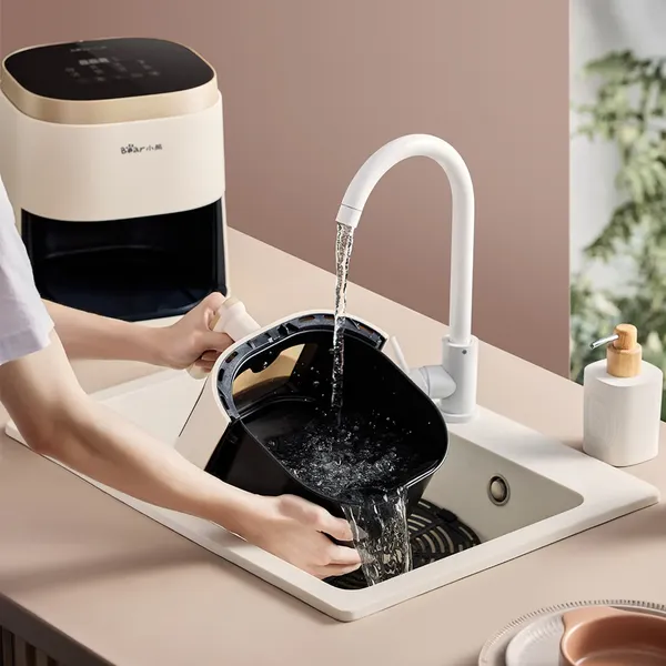 Nồi Chiên Không Dầu Bear QZG-F15E3 - Hàng Quốc Tế