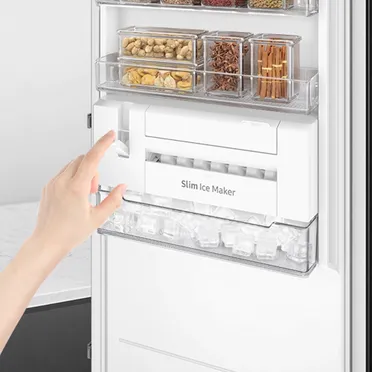 Tủ Lạnh Samsung Inverter 323 Lít RZ32T744535/SV 5