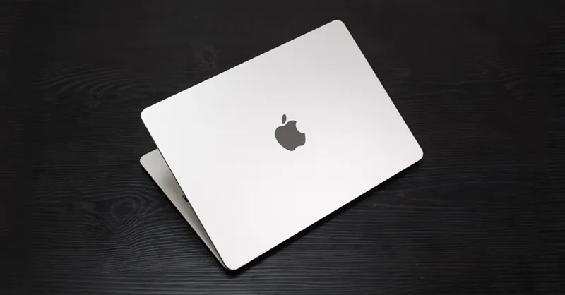 Đánh giá Macbook Air M2: Có còn đáng mua?