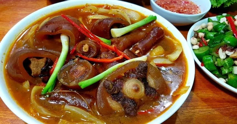 2 Cách làm đuôi bò hầm sả cay thơm đậm vị, hợp ngày se lạnh