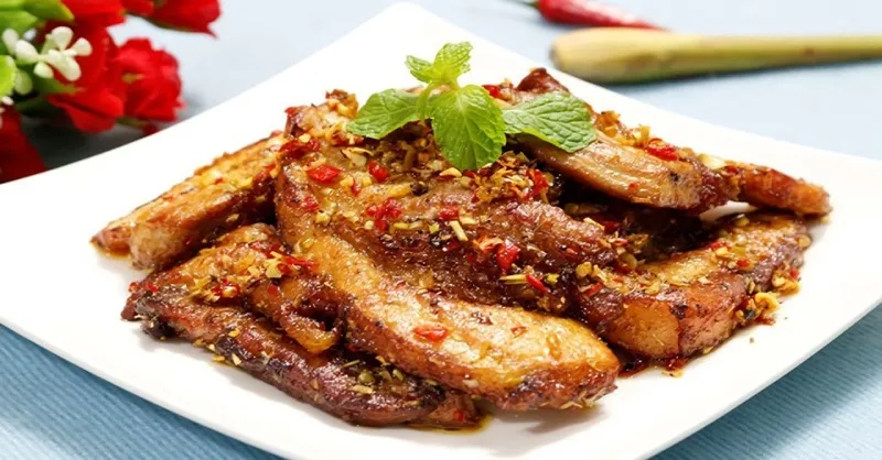 Cách làm thịt heo nướng sả thơm lừng, đậm đà chuẩn vị tại nhà