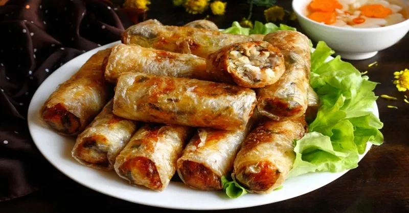 Cách làm chả giò thịt heo khoai lang tím giòn ngon, độc đáo