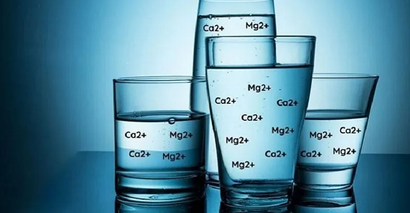 Nước cứng là gì? Chia sẻ cách làm mềm nước cứng hiệu quả, an toàn