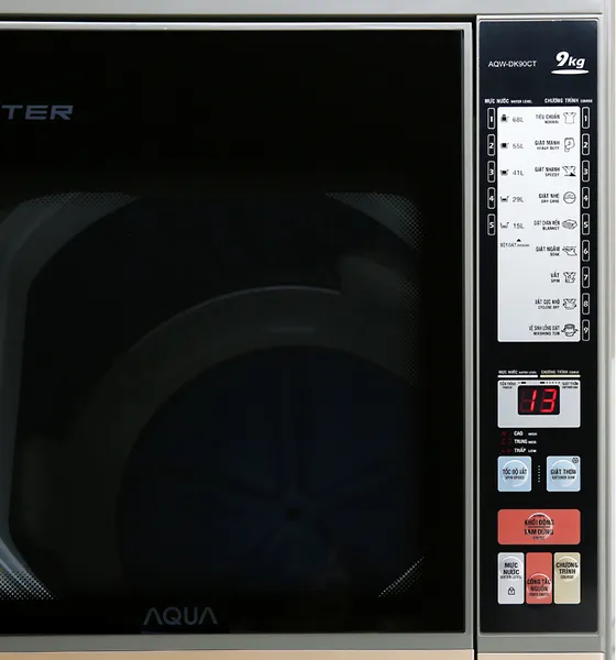 Máy Giặt Aqua Inverter 9 Kg AQW-DK90CT (S)