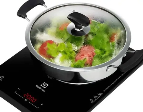 Bếp từ đơn Electrolux ETD29MKC 2000W (Tặng Kèm Nồi) 4